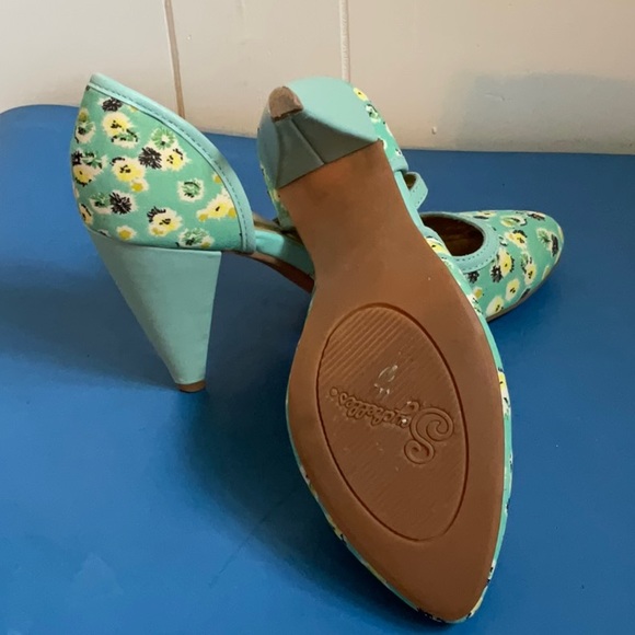 Seychelles size 7 retro strappy heels - Picture 4 of 8